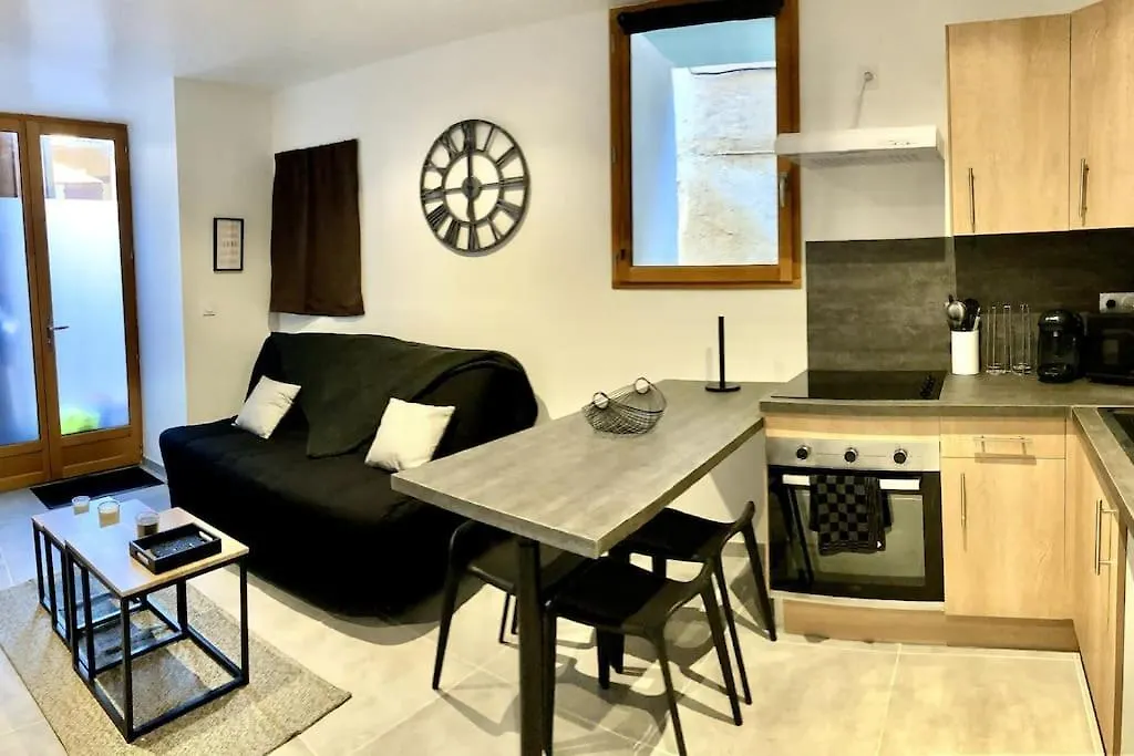 Duplex Au Coeur Du Village Les Mees