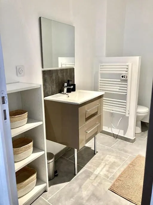 Duplex Au Coeur Du Village Les Mees